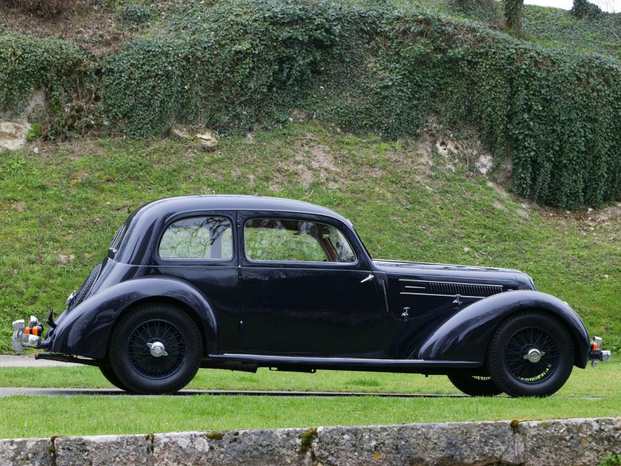  Lancia Astura Sports Saloon 1933 года  (фото 2 из 3)